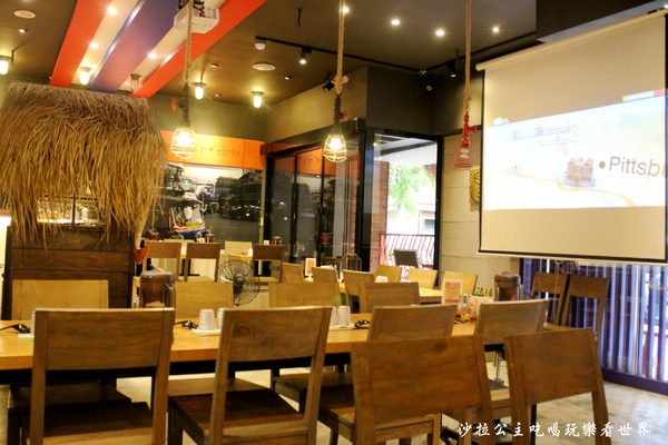 Mrs.THAI這味泰泰(內湖店):內湖泰式早午餐『Mrs.THAI這味泰泰(內湖店)』泰式拉麵/捷運西湖站