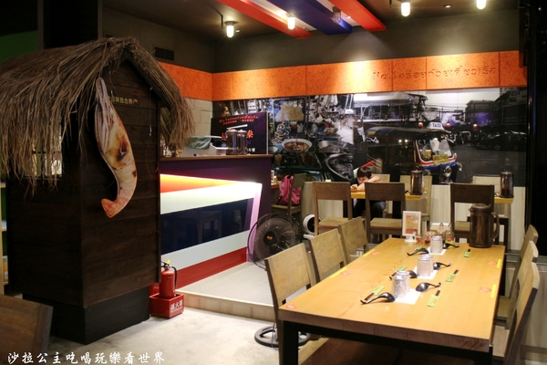 Mrs.THAI這味泰泰(內湖店):內湖泰式早午餐『Mrs.THAI這味泰泰(內湖店)』泰式拉麵/捷運西湖站