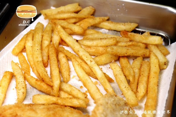 迪司沙威瑪 D.C Shawarma(小東店):莫忘初衷『迪司沙威瑪 D.C Shawarma』士林夜市美食/劍潭捷運站