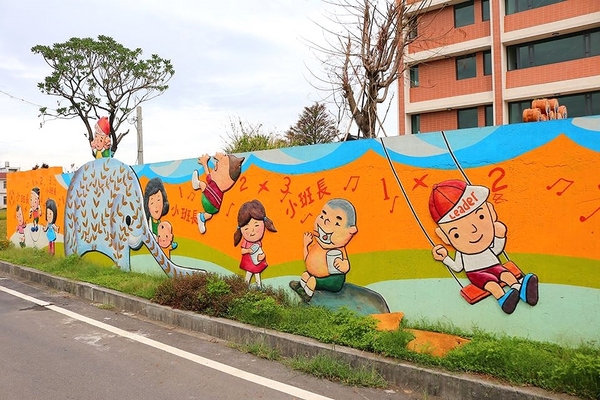 小班長的家 花園宴會廳：【彰化景點】彰化埔鹽小班長的家~國際宴會廳/邱比特花園/親子出遊，以大自然為教室的立體彩繪小學堂