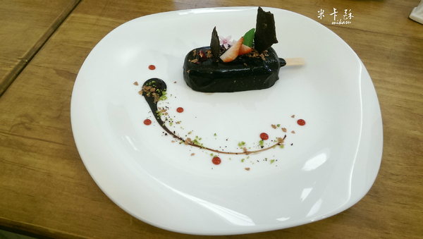 洛可可烘焙坊：【台中/食﹡北區】少女心燃燒的冬天．相機停不來的甜點篇．洛可可烘焙坊