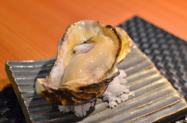 山肴鮨 やま き ずし:『台北||中山』江戶前無菜單料理與餐酒饗宴-山肴鮨 やま き ずし