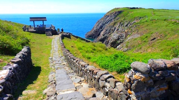 七美：【澎湖景點】澎湖七美下巷~柱狀玄武岩地形綜橫交錯