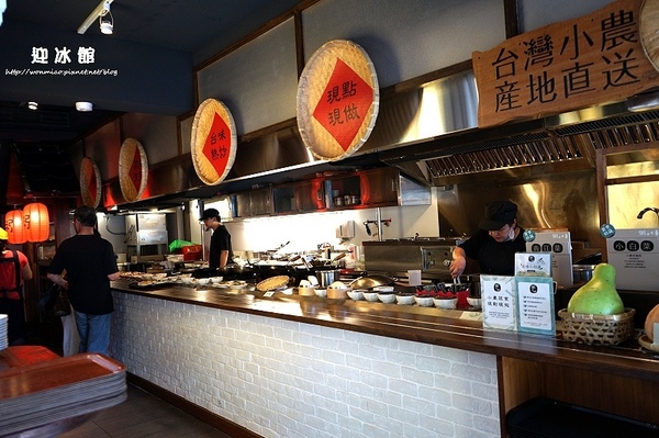 迎冰館:【捷運東門站/永康街芒果冰/平價】夏天就是要來盤金黃可口的芒果冰才過癮!! ✿✿ 迎冰館 ✿✿ (完整菜單)