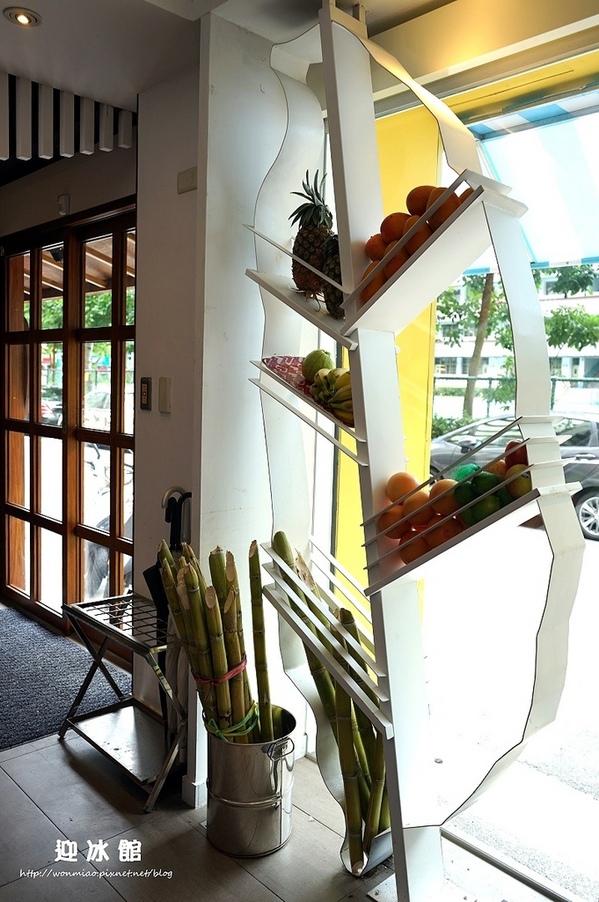 迎冰館:【捷運東門站/永康街芒果冰/平價】夏天就是要來盤金黃可口的芒果冰才過癮!! ✿✿ 迎冰館 ✿✿ (完整菜單)