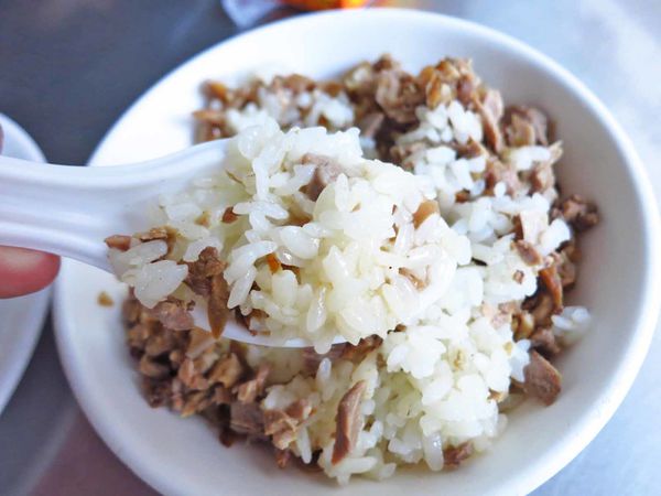 【新竹美食】原味鴨肉麵-香噴噴的炒鴨肉與鴨肉飯