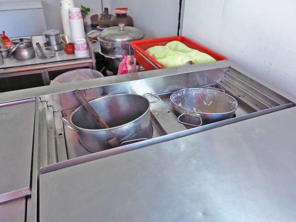 【新莊美食】傳統豆花店-從餐車賣到店面的老店