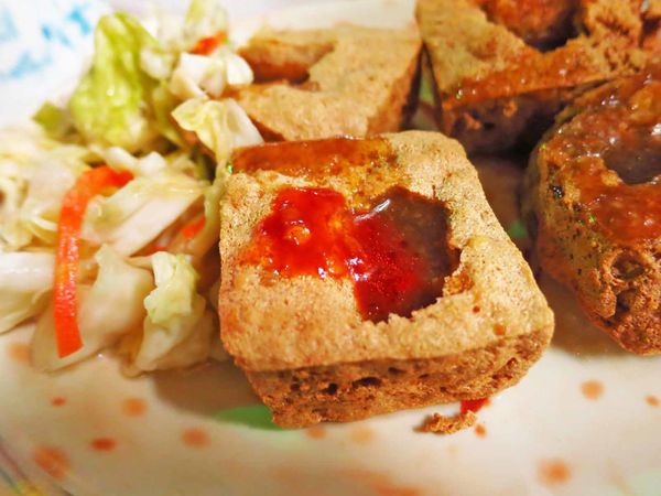 【蘆洲美食】脆皮臭豆腐-外皮炸的比餅乾還乾的臭豆腐