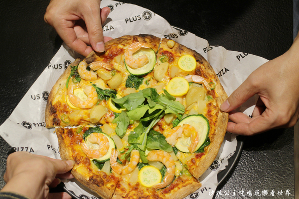 plus pizza(國父店):東區披薩『plus pizza』捷運國父紀念館站/美式餐廳/不限時/無低消