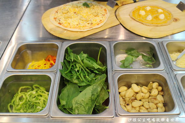 plus pizza(國父店):東區披薩『plus pizza』捷運國父紀念館站/美式餐廳/不限時/無低消