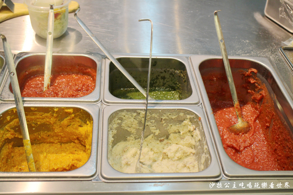 plus pizza(國父店):東區披薩『plus pizza』捷運國父紀念館站/美式餐廳/不限時/無低消