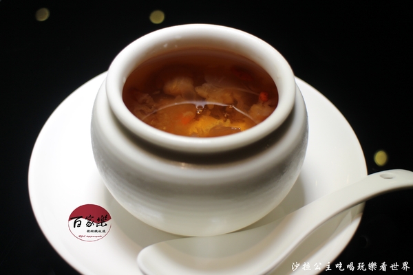 百家樂鐵板燒：7公斤波士頓龍蝦坐鎮/中山區新開幕『百家樂鐵板燒』捷運中山國小站