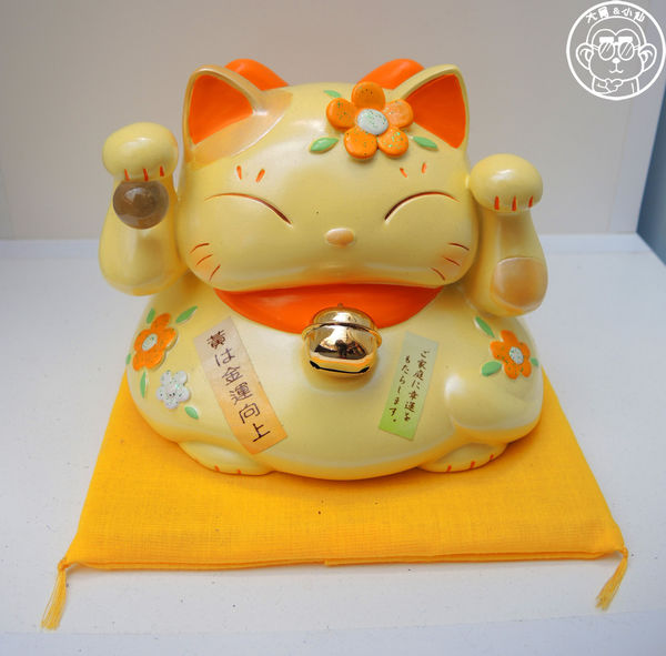 爆料奶酪工作坊：呷飽祙【新北三重･爆料奶酪 奶酪販賣機】投幣甜點風潮吹到三重啦