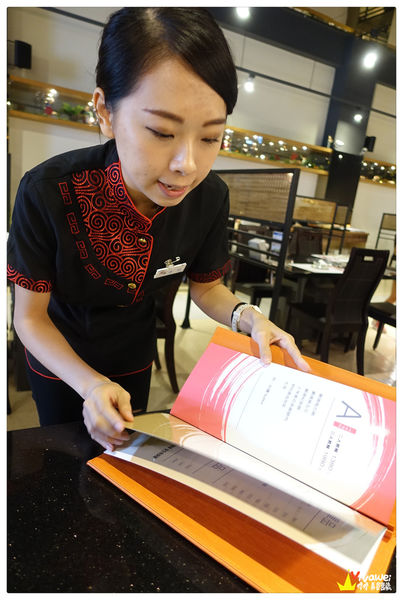 野安服務人員-台中燒烤吃到飽推薦