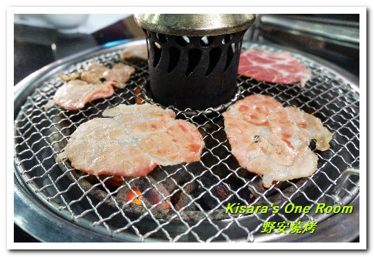 野安燒烤鍋物：公益路燒烤．韓式燒烤加精緻BUFFET吃到飽組合──野安燒烤