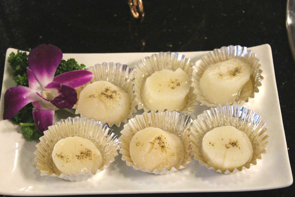 生食等級干貝-台中燒烤吃到飽推薦