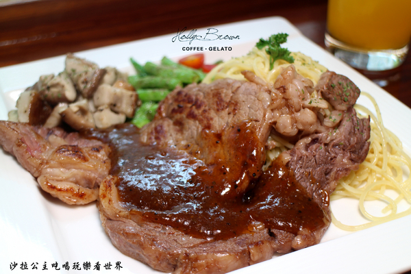 Holly Brown Taiwan：香港知名咖啡廳台灣也吃的到『Holly Brown Taiwan』瘋狂奶昔/內科全日早午餐