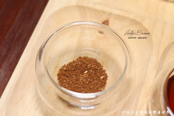 Holly Brown Taiwan：香港知名咖啡廳台灣也吃的到『Holly Brown Taiwan』瘋狂奶昔/內科全日早午餐