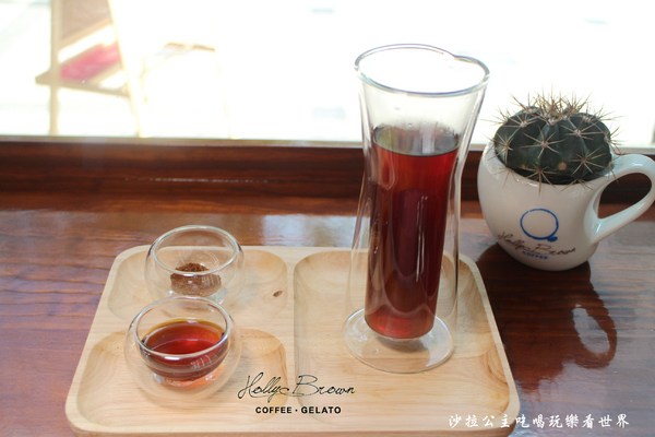 Holly Brown Taiwan：香港知名咖啡廳台灣也吃的到『Holly Brown Taiwan』瘋狂奶昔/內科全日早午餐