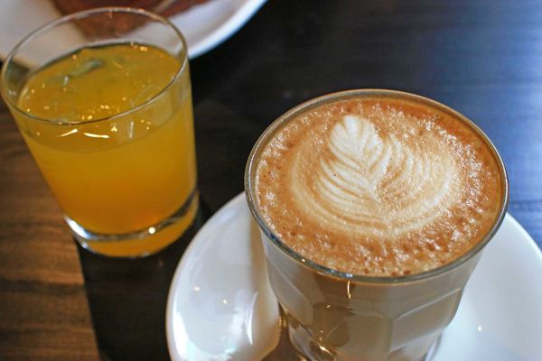 【台北餐廳】Holly Brown Coffee-來自香港超邪惡惡魔奶昔