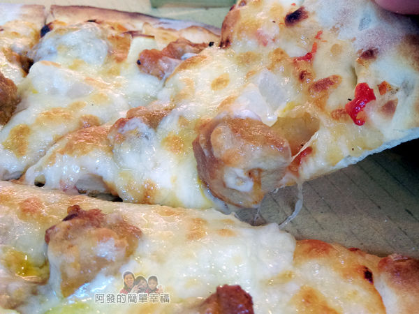 紅鬍子手工窯烤披薩21-椒麻雞披薩特寫