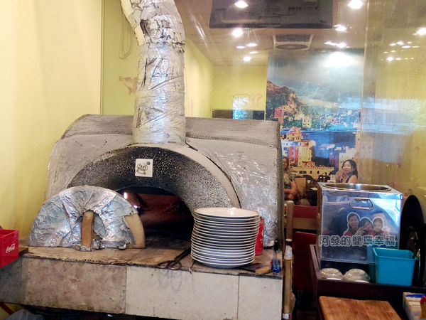 紅鬍子手工窯烤披薩05-窯爐