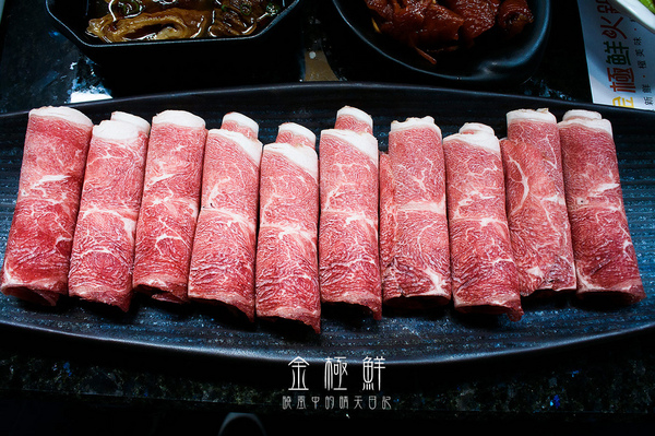 金極鮮火鍋：【大直｜金極鮮火鍋】用餐環境超佳海鮮果真鮮的金極鮮火鍋