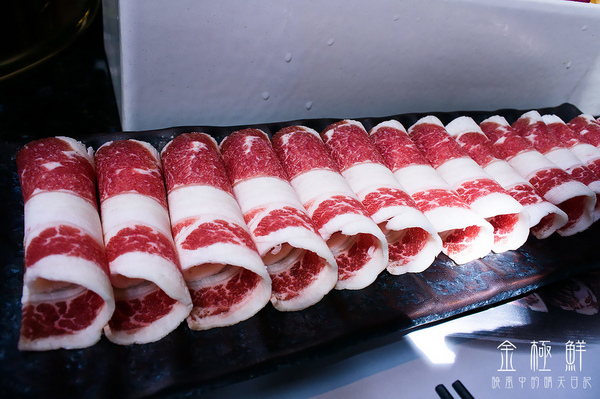 金極鮮火鍋：【大直｜金極鮮火鍋】用餐環境超佳海鮮果真鮮的金極鮮火鍋