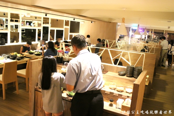 三色堇精緻火鍋：民生社區火鍋『三色堇精緻火鍋』涮涮鍋/近介壽國中