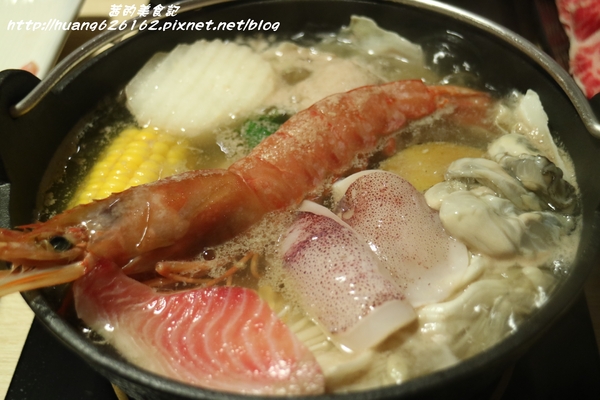 三色堇精緻火鍋：【台北松山區】民生社區火鍋『三色堇精緻火鍋』食材新鮮又美味~