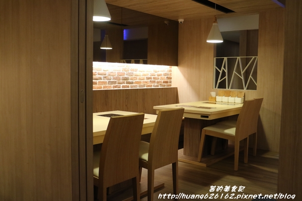 三色堇精緻火鍋：【台北松山區】民生社區火鍋『三色堇精緻火鍋』食材新鮮又美味~