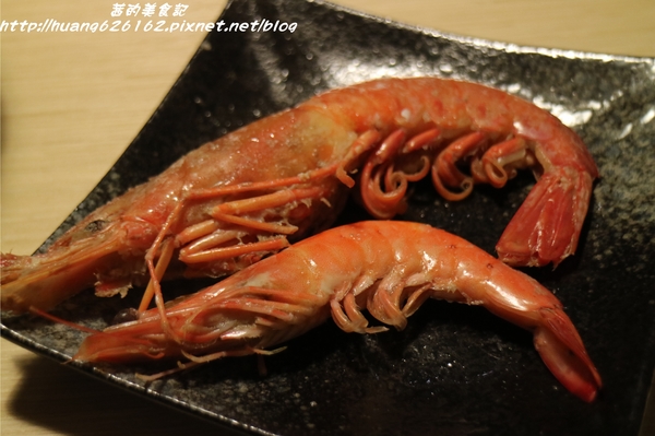 三色堇精緻火鍋：【台北松山區】民生社區火鍋『三色堇精緻火鍋』食材新鮮又美味~