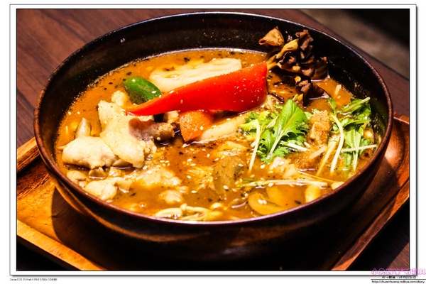 北海道スープカレーGARAKU台灣:北海道人氣排隊名店スープカレーGARAKU 湯咖哩搶先品嚐(台北信義Neo19)