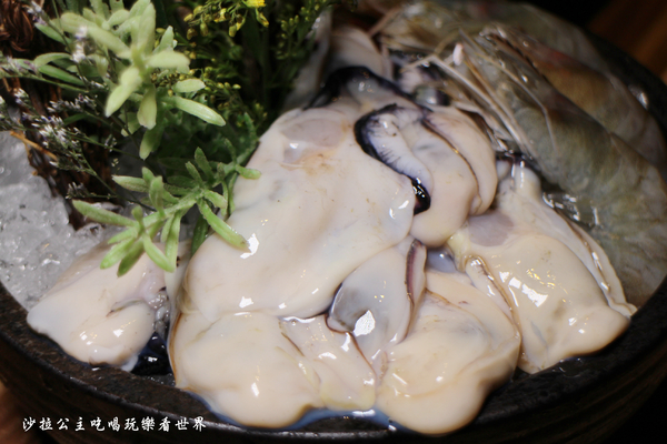 婧 Shabu:新莊頂級火鍋『婧 Shabu』涮涮鍋/白飯無限/大蒜精力湯