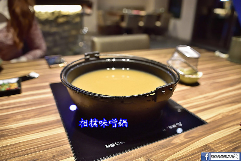 30228712744_71da6e43c4_h