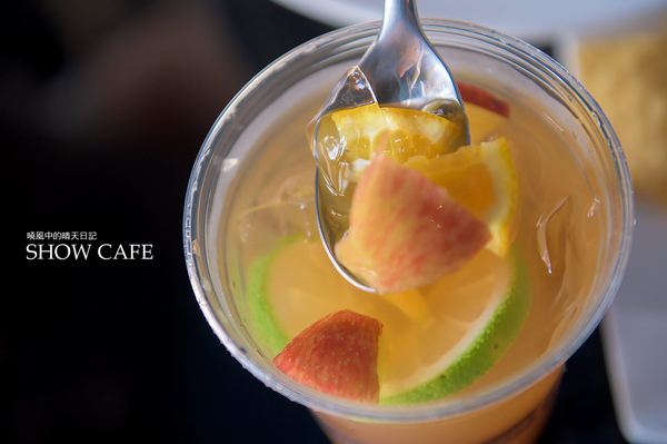 秀咖啡 SHOWCAFE:【愛評體驗團|秀咖啡 SHOWCAFE】在陽光與美食中享受悠閒偽貴婦下午時光
