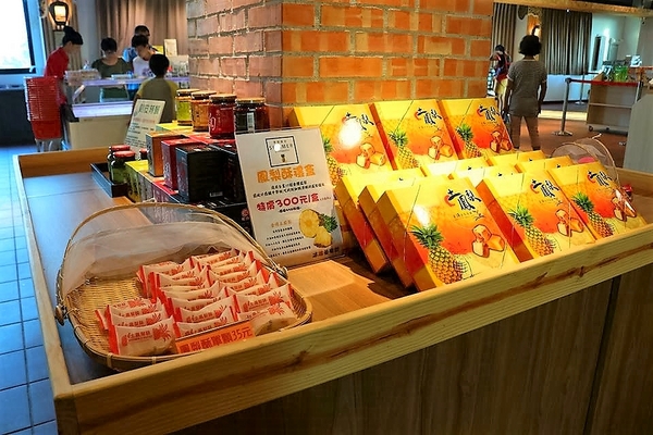 北斗麻糬冰粽發明館:【彰化景點】彰化埤頭北斗麻糬冰粽發明館,傳承三十五年的美味點心,冷藏過的冰粽、麻糬皮更Q更好吃耶