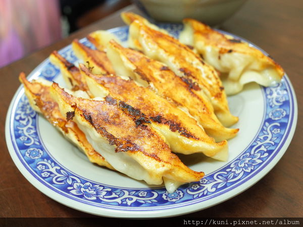 GR2 12102016 呂家鍋貼 (7).JPG