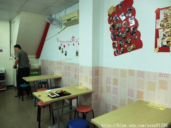 汎芝家 異國料理簡餐：【愛評口碑券】汎芝家-義國料理簡餐。幸福手作料理 平價簡餐份量十足 符合學生族群的用餐需求