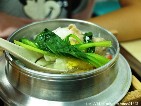汎芝家 異國料理簡餐：【愛評口碑券】汎芝家-義國料理簡餐。幸福手作料理 平價簡餐份量十足 符合學生族群的用餐需求