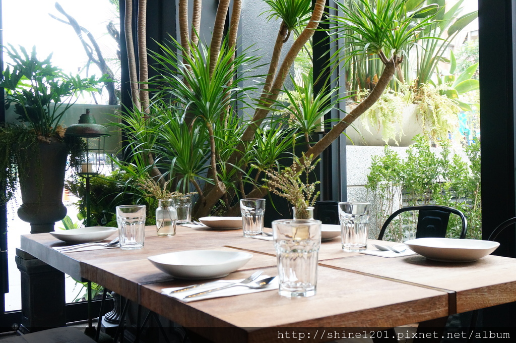 台中美食 台中泰式料理 台中庭園餐廳 Thaï.J 台中公益路美食 庭園餐廳