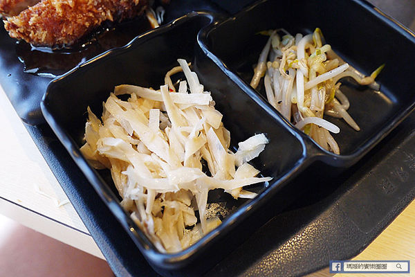 伊太郎拉麵(內湖店):◆台北內湖美食【伊太郎拉麵內湖店】九州久留米豚骨拉麵!和風炸雞好Juice!帶骨德式香腸好風味!拉麵同品項第二件六折!內湖大潤發拉麵。九州拉麵。日本拉麵