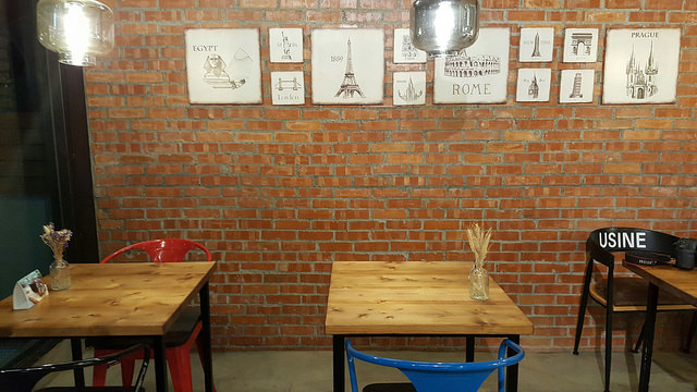 Heynuts Café 好堅果：[台中♥西區 ]Heynuts Café 好堅果。燉鍋料理+老娘鹹五花 (愛評體驗團)