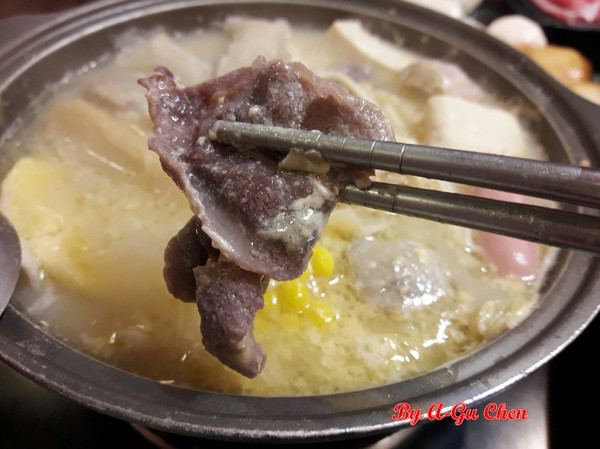 津華香香鍋-永大店:【臺南Ω永康區】津華香香鍋(永大店)。平價小火鍋,白飯飲料吃到飽,單點項目量多價廉