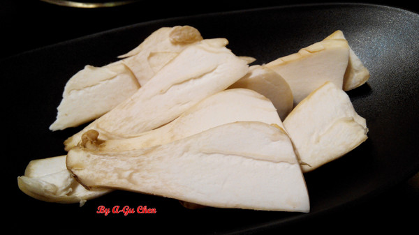 津華香香鍋-永大店:【臺南Ω永康區】津華香香鍋(永大店)。平價小火鍋,白飯飲料吃到飽,單點項目量多價廉