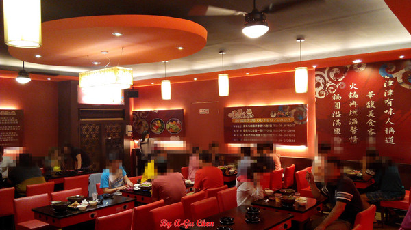 津華香香鍋-永大店:【臺南Ω永康區】津華香香鍋(永大店)。平價小火鍋,白飯飲料吃到飽,單點項目量多價廉