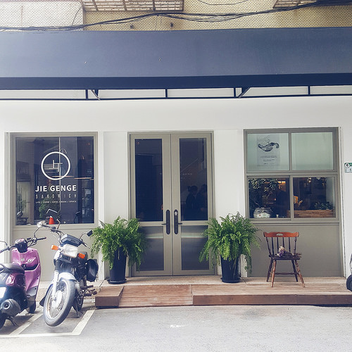 2016-10-03 03.13.45 1