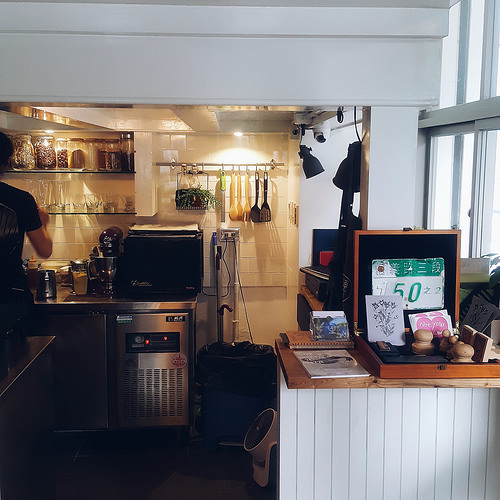 2016-10-03 03.15.50 1