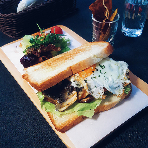 2016-10-03 03.13.37 1