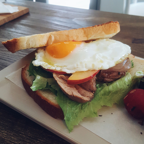 2016-10-03 03.15.10 1